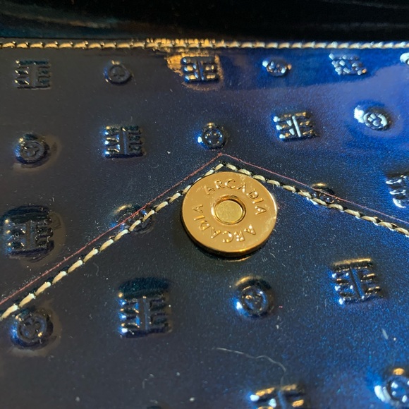 Navy blue Arcadia Wristlet/Clutch - Picture 3 of 4